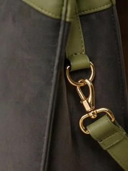 Olive Green Sheepskin Leather Laptop Bag – 15.5-Inch Case